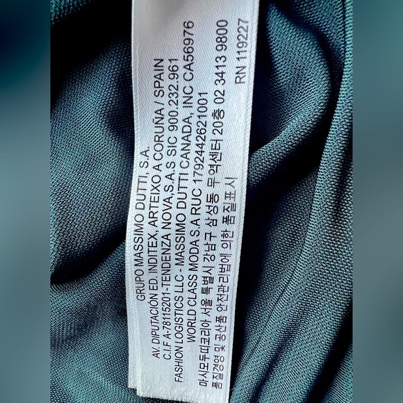 Massimo Dutti Cowl-neck Top. Full sleeve, mutton sleeve detail. US Size Medium - Picture 4 of 4